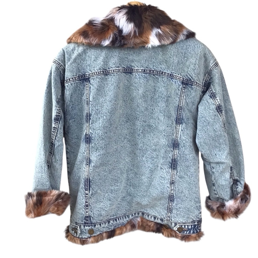 BDG Urban Outfitters Faux Fur Lined Denim Trucker Jacket Women’s Size XS… - Picture 9 of 12